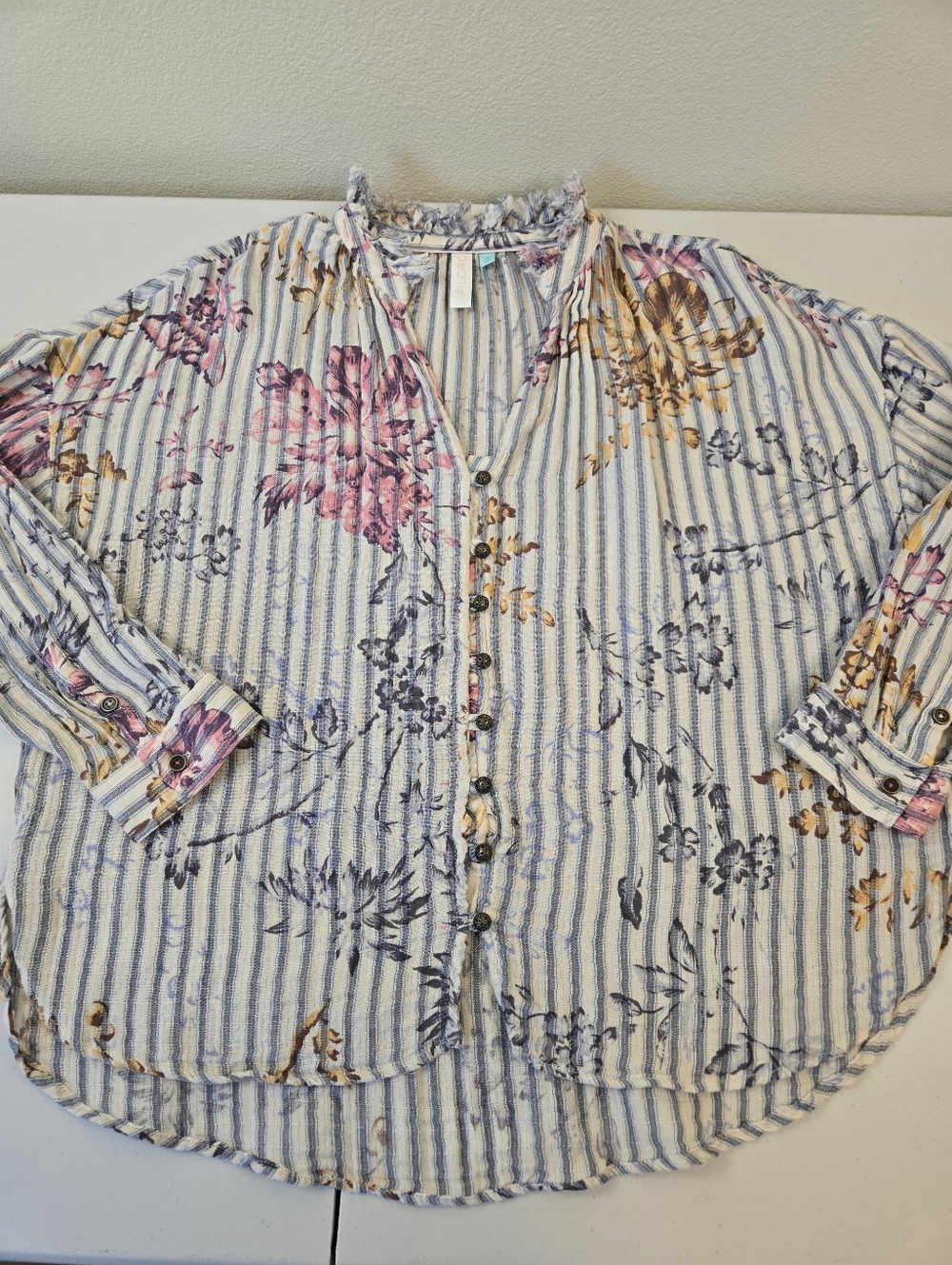 Pilcro Tavi Ruffled Striped Floral Button Down Top Cream Blue Anthropology 1X - Picture 11 of 16